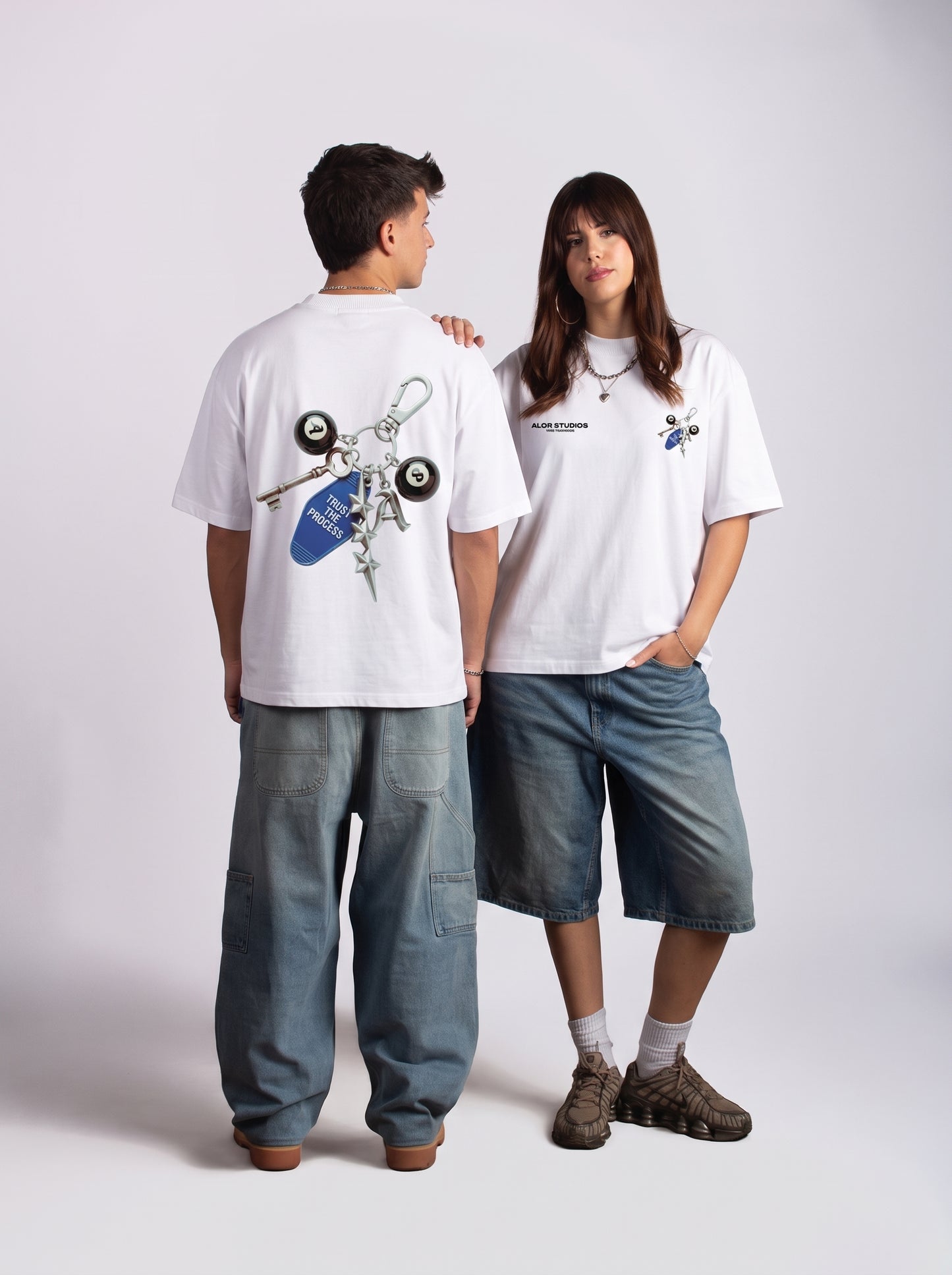 Key Chain White Tee